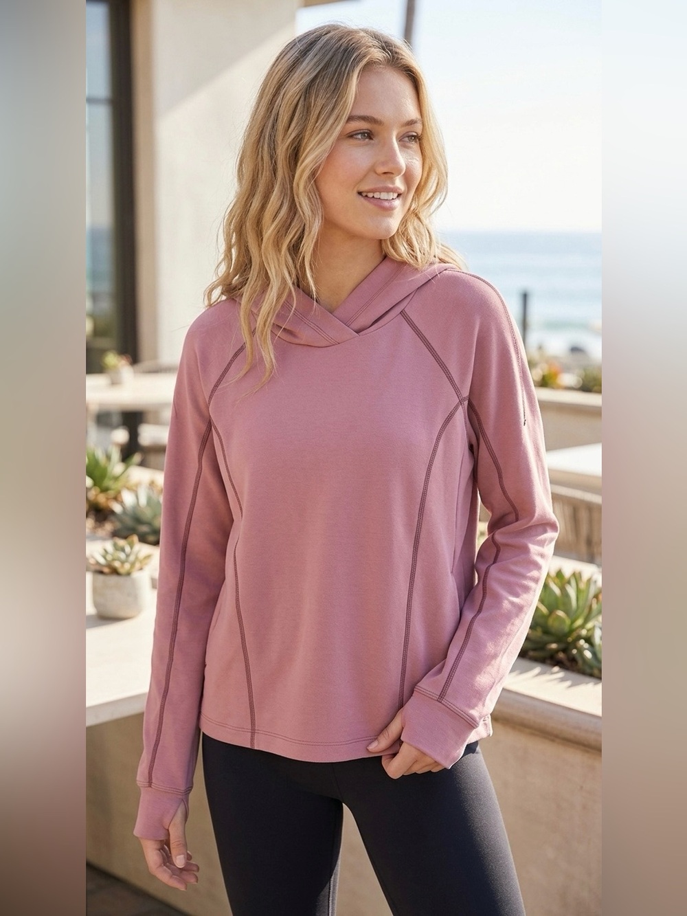 Athleta Plush Tech Hoodie Women XL Mauve Pink Pullover Long Sleeve Sweatshirt